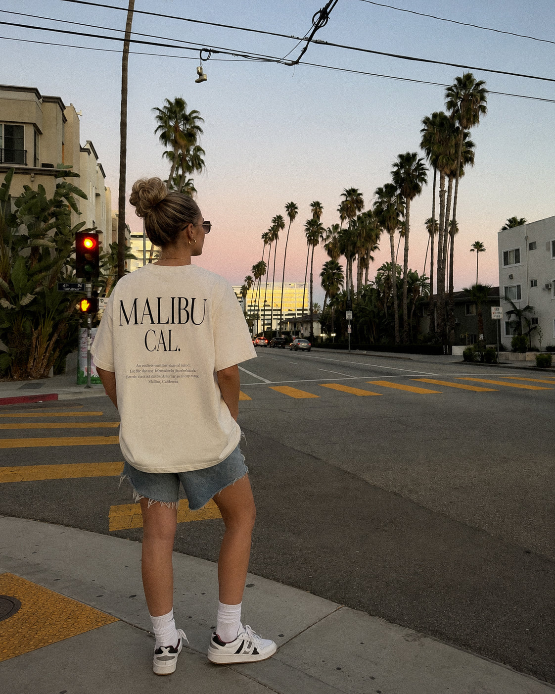 Women's Malibu Story Tee – Malibu, California serif print by The Cali Store