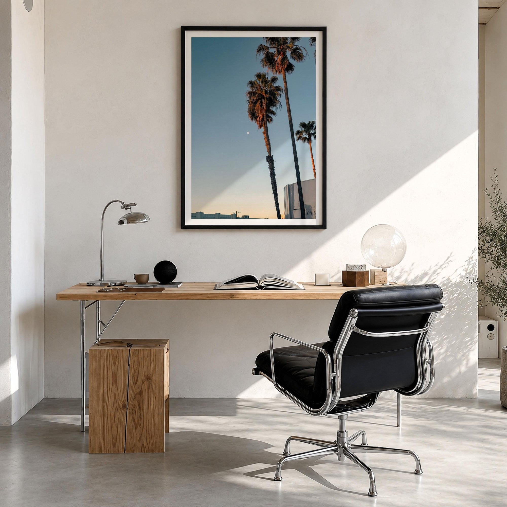 Melrose Avenue Palm Sunset Fine Art Photo Print – fine art print by The Cali Studio