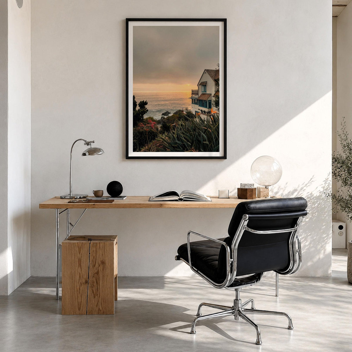 Laguna Beach Cliffside House Fine Art Photo Print – fine art print by The Cali Studio